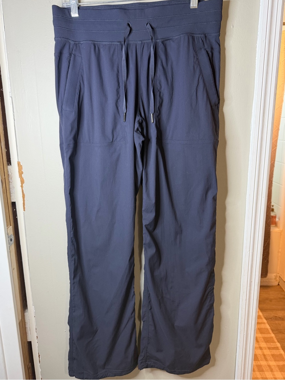 Lululemon Dance Studio Mid-Rise Athletic Casual Pants Women's Size 10